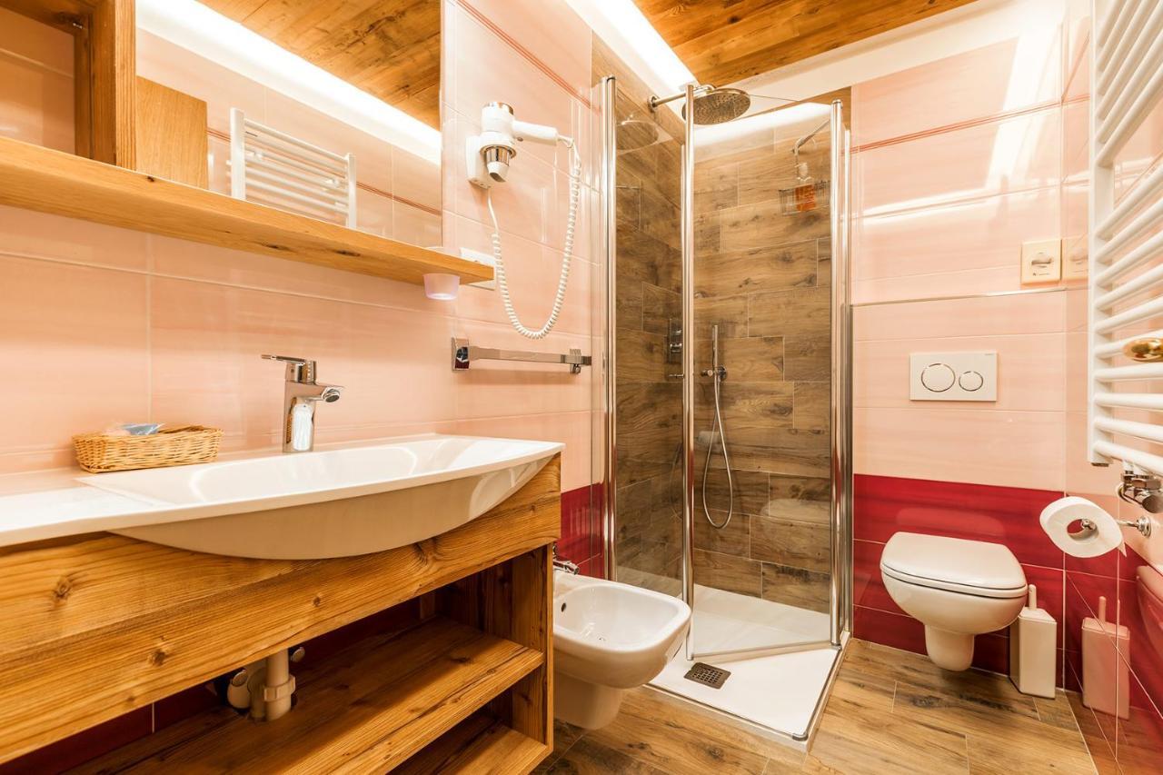 Hotel Aurora Canazei Ngoại thất bức ảnh